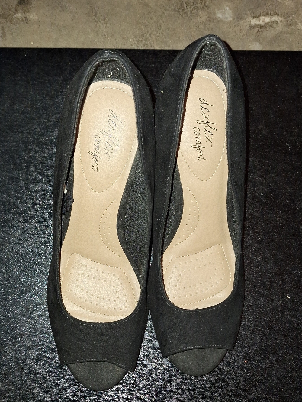 dexflex comfort Black Open-Toe Comfort Wedge Suede